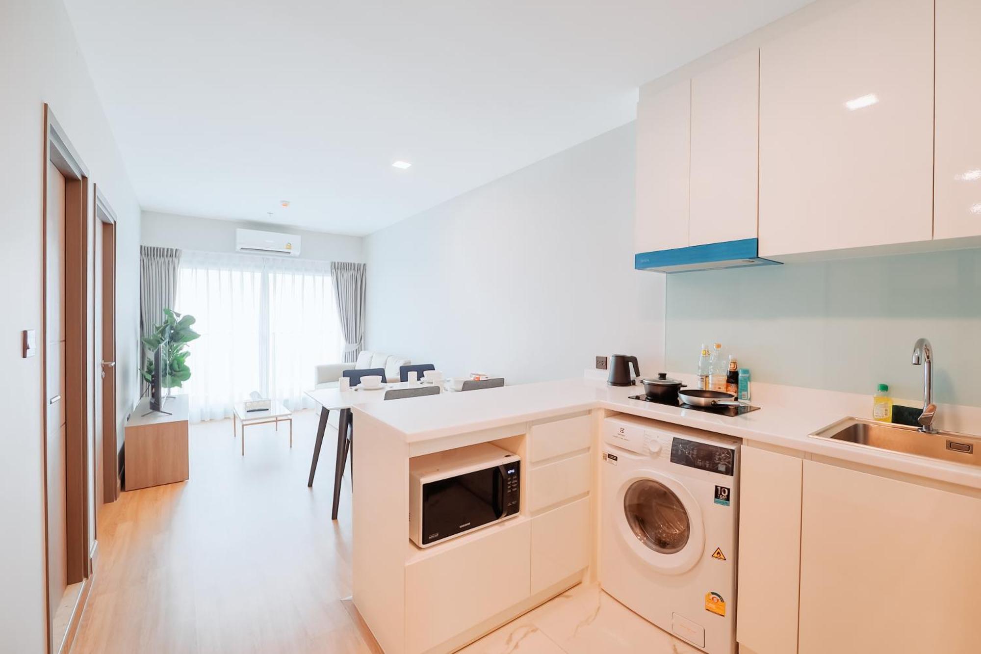 Astra Sky River Paronama Pool Luxury Changklan チエンマイ 部屋 写真